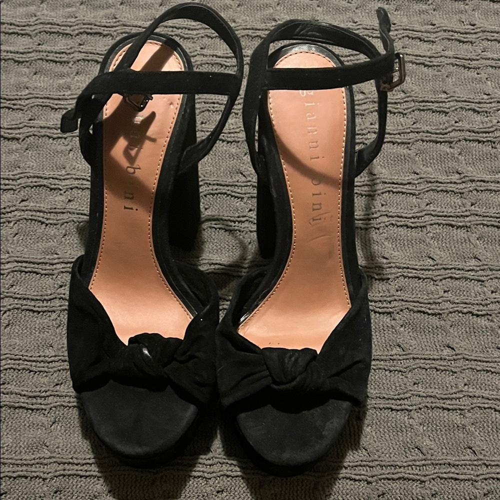 Gianni Bini Suede platform heels